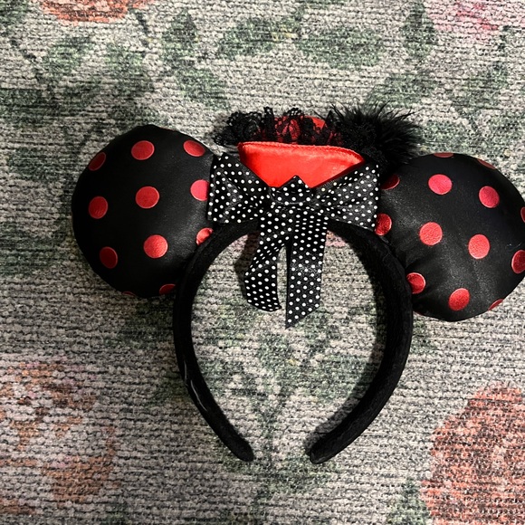 SOLD ♥️ - Picture 2 of 2